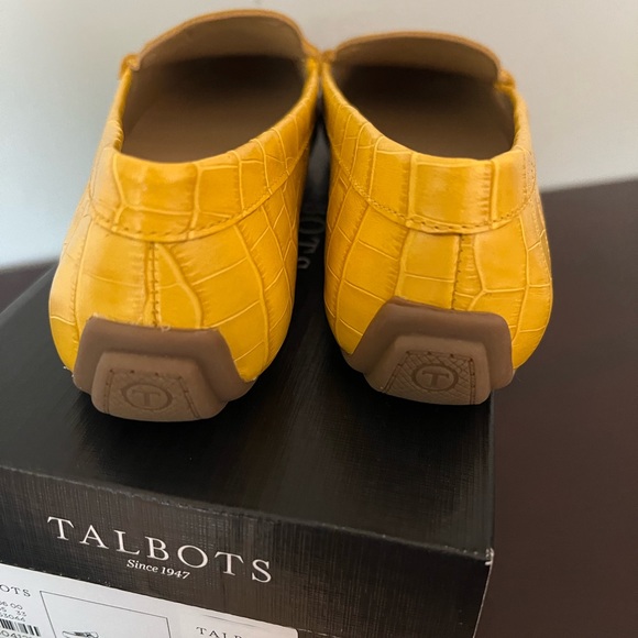 Talbots Driving Mocs - Picture 4 of 5